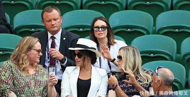 引了众多球 引了众多球