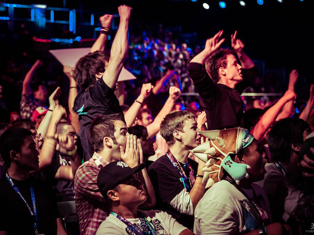 给我们不同 给我们不同